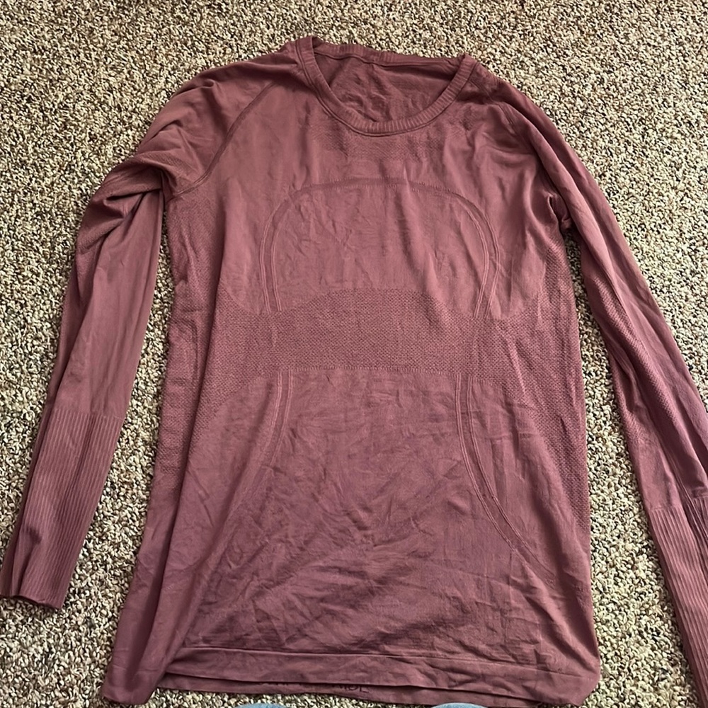 Lululemon swiftly tech long sleeve